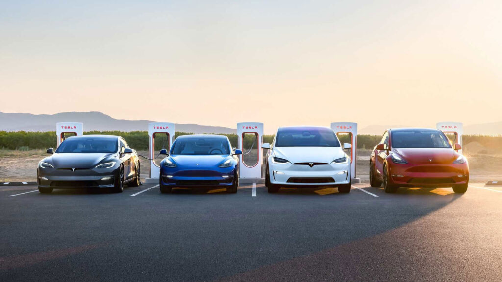 Tesla provides free off-peak Supercharger use during the holidays